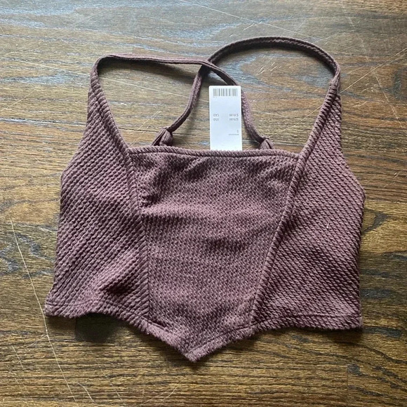 NWT Urban Outfitters Crop Top - Picture 1 of 3